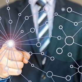 La Comunicación en Línea: Una Herramienta Imprescindible en la Era Digital - <p>- La comunicación en línea es esencial en la era digital, ya que permite conectarse con personas de todo el mundo de manera instantánea y efectiva.
- La comunicación en línea ofrece una amplia gama de herramientas, como las redes sociales, los correos electrónicos y las llamadas de voz y video, que facilitan la interacción y el intercambio de información.
- La comunicación en línea es especialmente importante para las empresas, ya que les permite alcanzar a su audiencia objetivo de manera directa y personalizada.
- Para optimizar la comunicación en línea, es fundamental utilizar un lenguaje claro y conciso, adaptado al medio y al público al que se dirige.
- Es importante también mantener una comunicación constante y activa, responder rápidamente a las consultas y comentarios, y mostrar interés y empatía hacia los demás.
- Además, es necesario estar al tanto de las últimas tendencias y tecnologías en comunicación en línea, para aprovechar al máximo las oportunidades que ofrece la era digital.
- En resumen, la comunicación en línea es una herramienta imprescindible en la era digital, que permite conectar y comunicarse de forma efectiva con personas de todo el mundo. Para optimizarla, es necesario utilizar un lenguaje claro, mantener una comunicación constante y adaptarse a las últimas tendencias y tecnologías.</p> | 360 group - 131