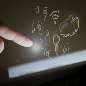 Las estadísticas que debes conocer para mejorar tu presencia en redes sociales - Las redes sociales son un medio ideal para hacer crecer tu marca y negocio, pero para lograrlo necesitas conocer las estadísticas adecuadas que te permitan alcanzar tus objetivos. En este artículo, te presentaremos las estadísticas que debes conocer para mejorar tu presencia en redes sociales. | 360 group - 131